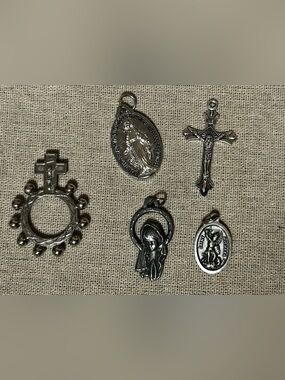 Silver Religious Medal Charm Set - Virgin Mary & Crucifix
